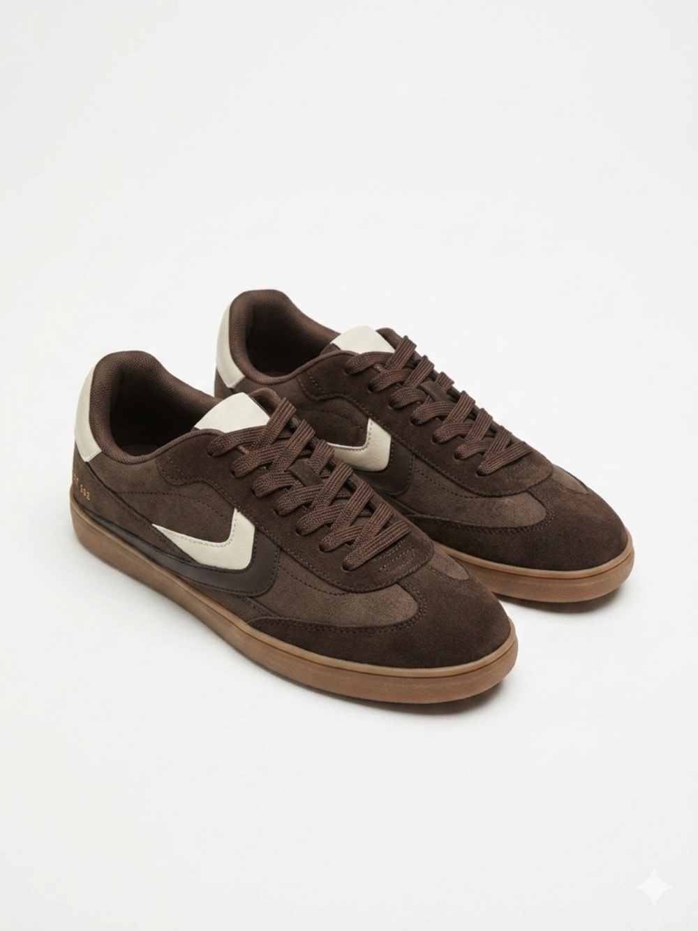 Bershka Brown Faux Suede Retro Sneakers Gum Sole Men’s 7.5M (39 eur)